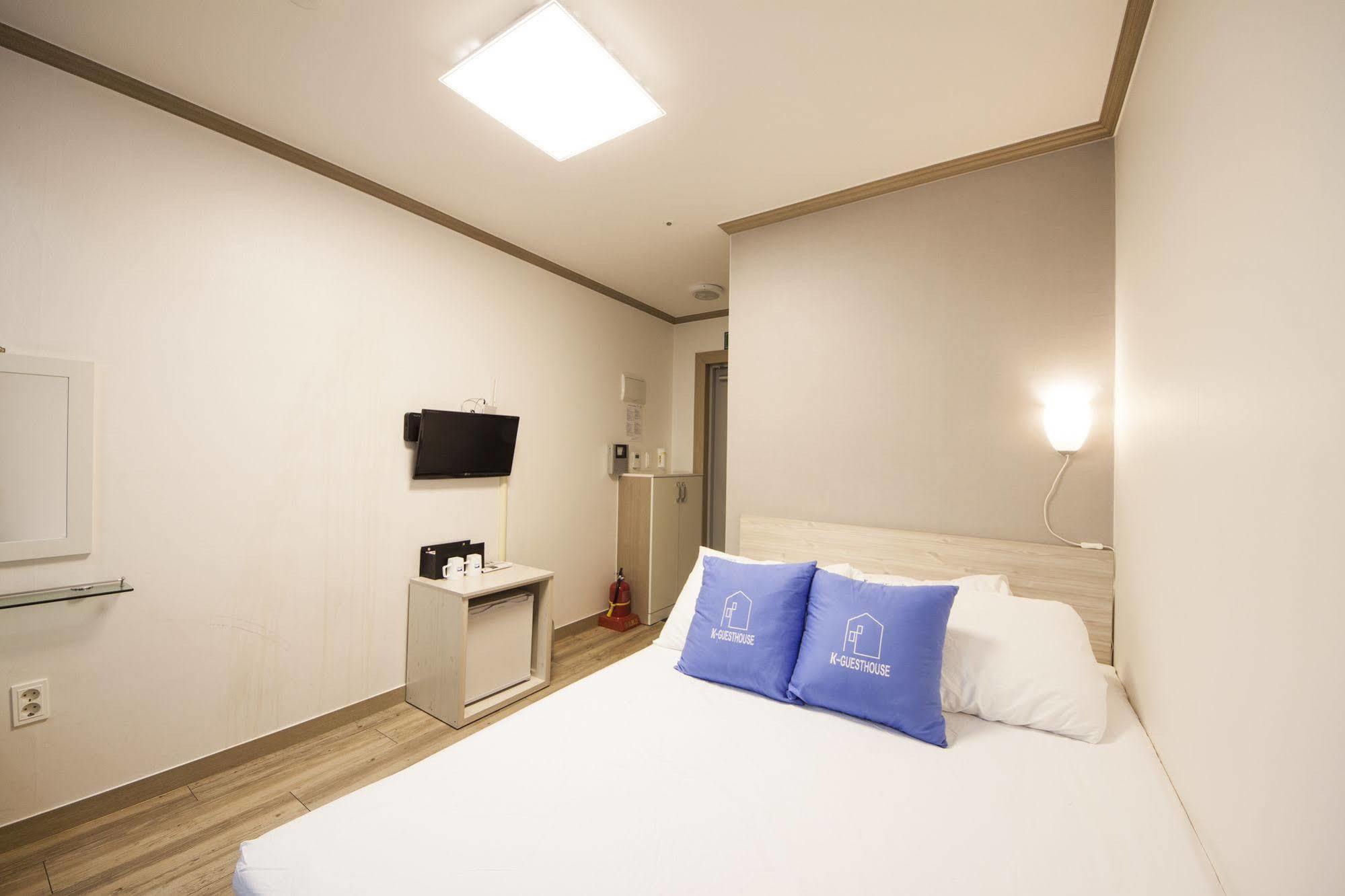 K-Guesthouse Sinchon 2 Seul Dış mekan fotoğraf
